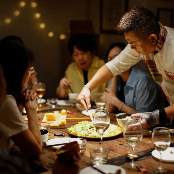 Private dining group